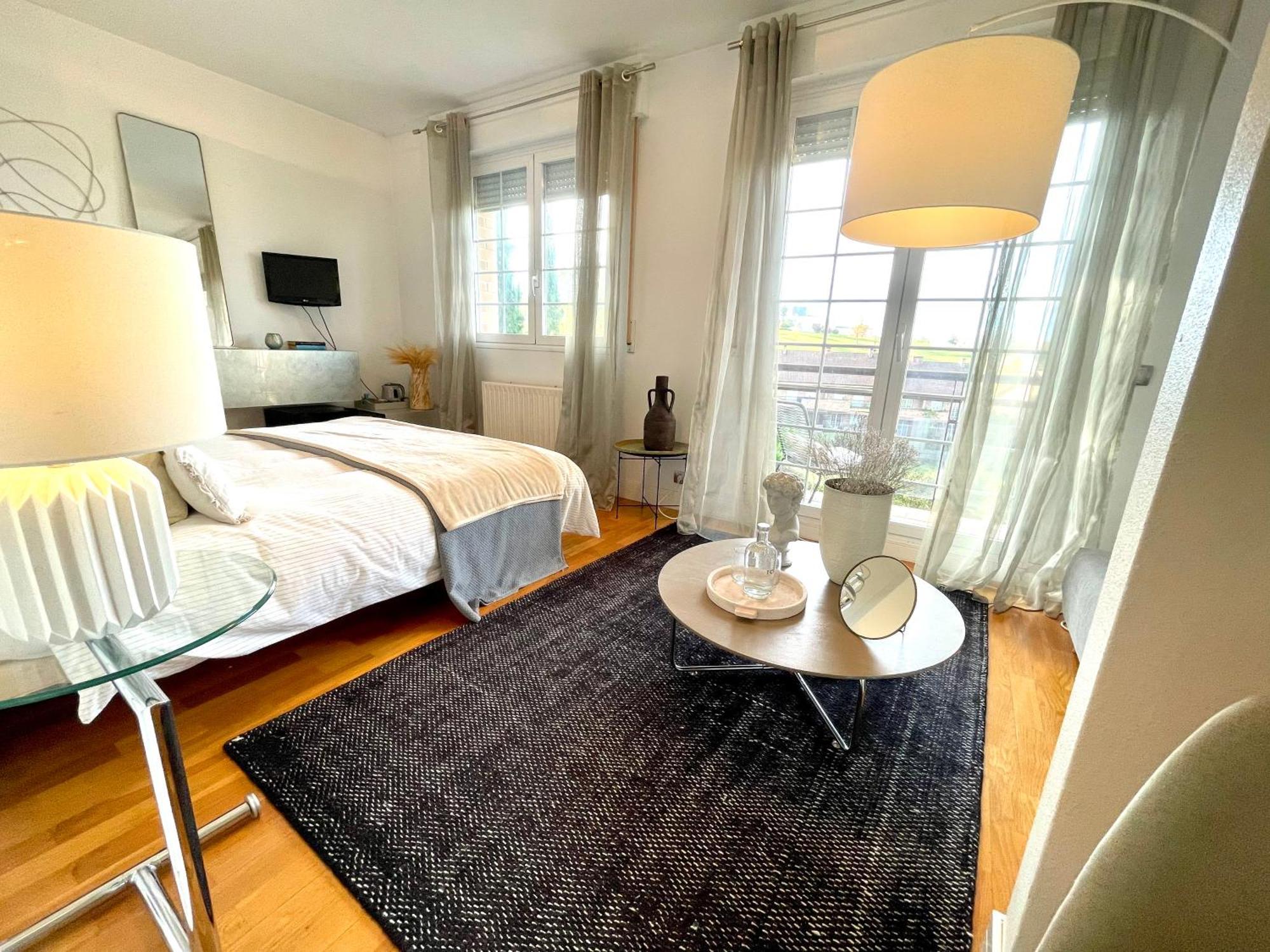 Estilosa Casa Golf Suites Gorraiz Екстер'єр фото